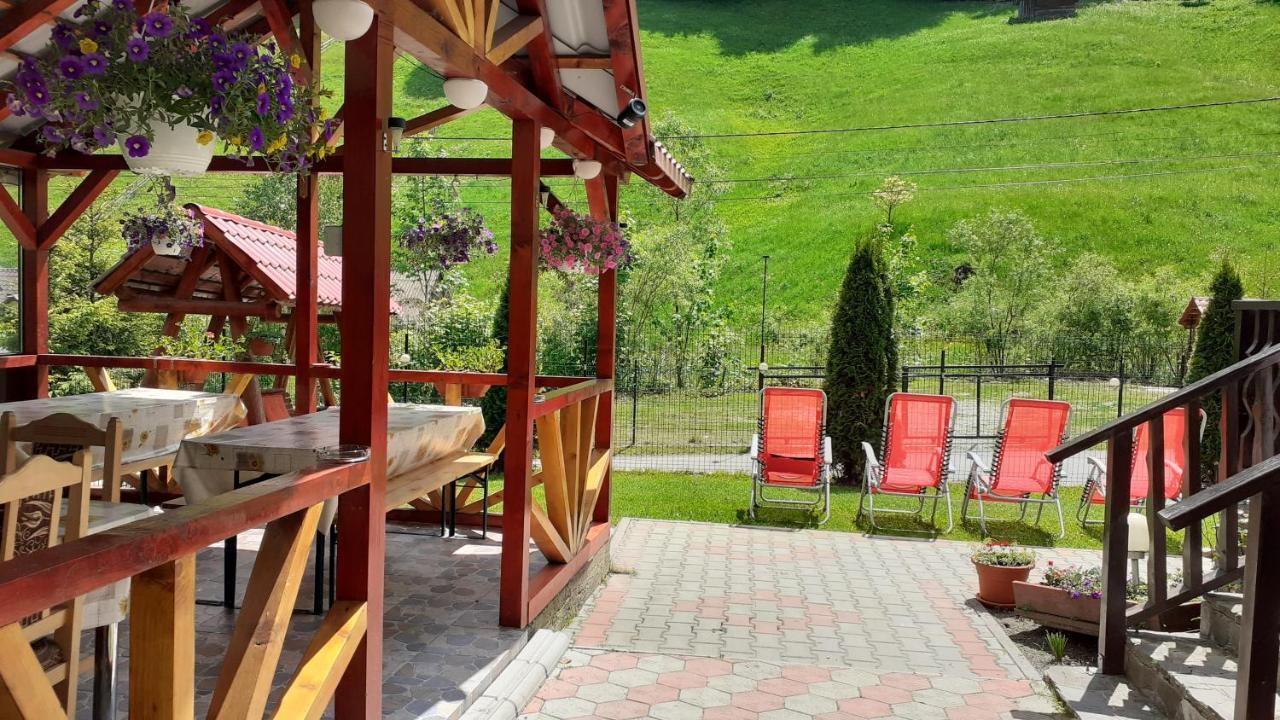 La Cascade 2 Hotell Moeciu De Sus Exteriör bild