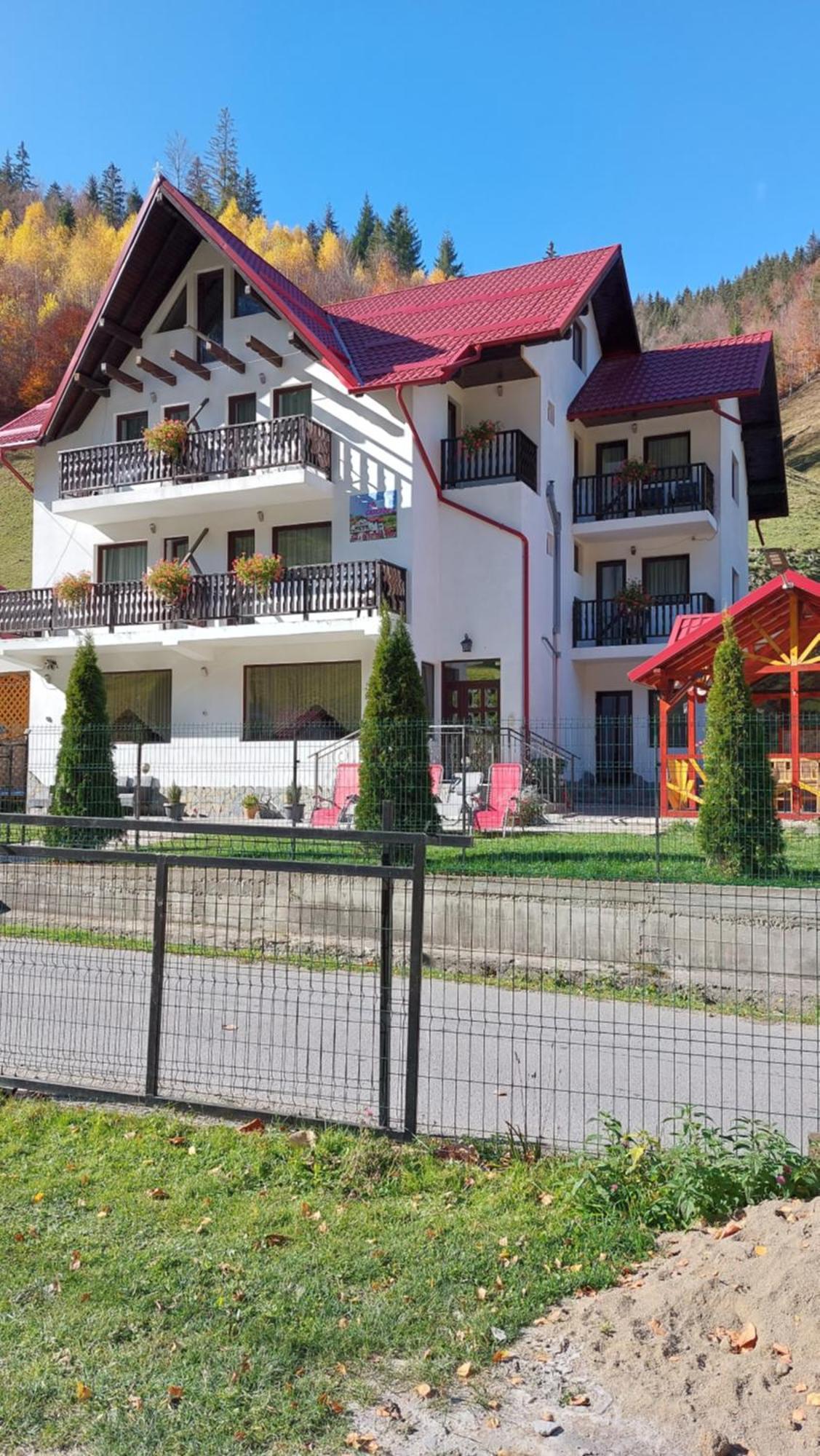 La Cascade 2 Hotell Moeciu De Sus Exteriör bild