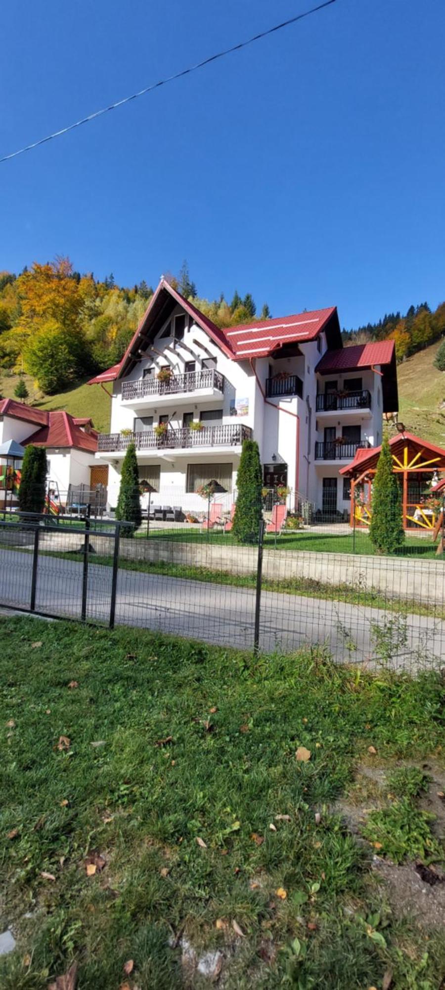La Cascade 2 Hotell Moeciu De Sus Exteriör bild