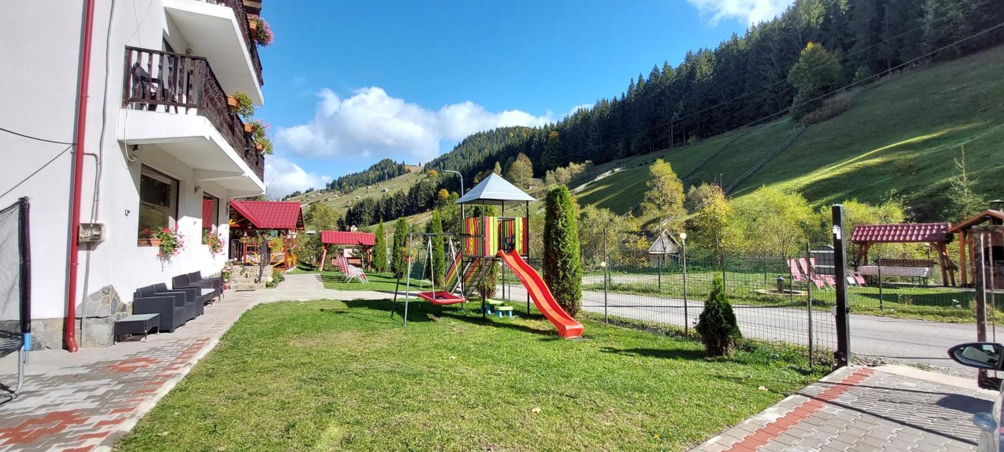La Cascade 2 Hotell Moeciu De Sus Exteriör bild