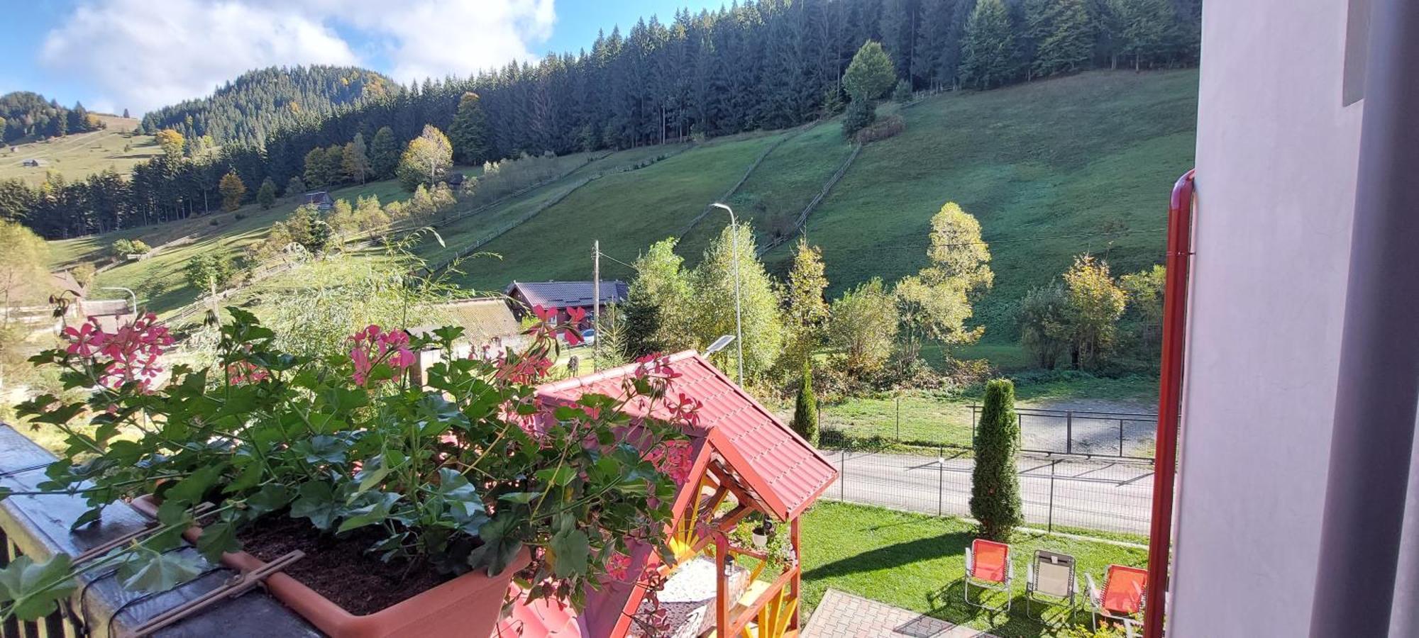 La Cascade 2 Hotell Moeciu De Sus Exteriör bild