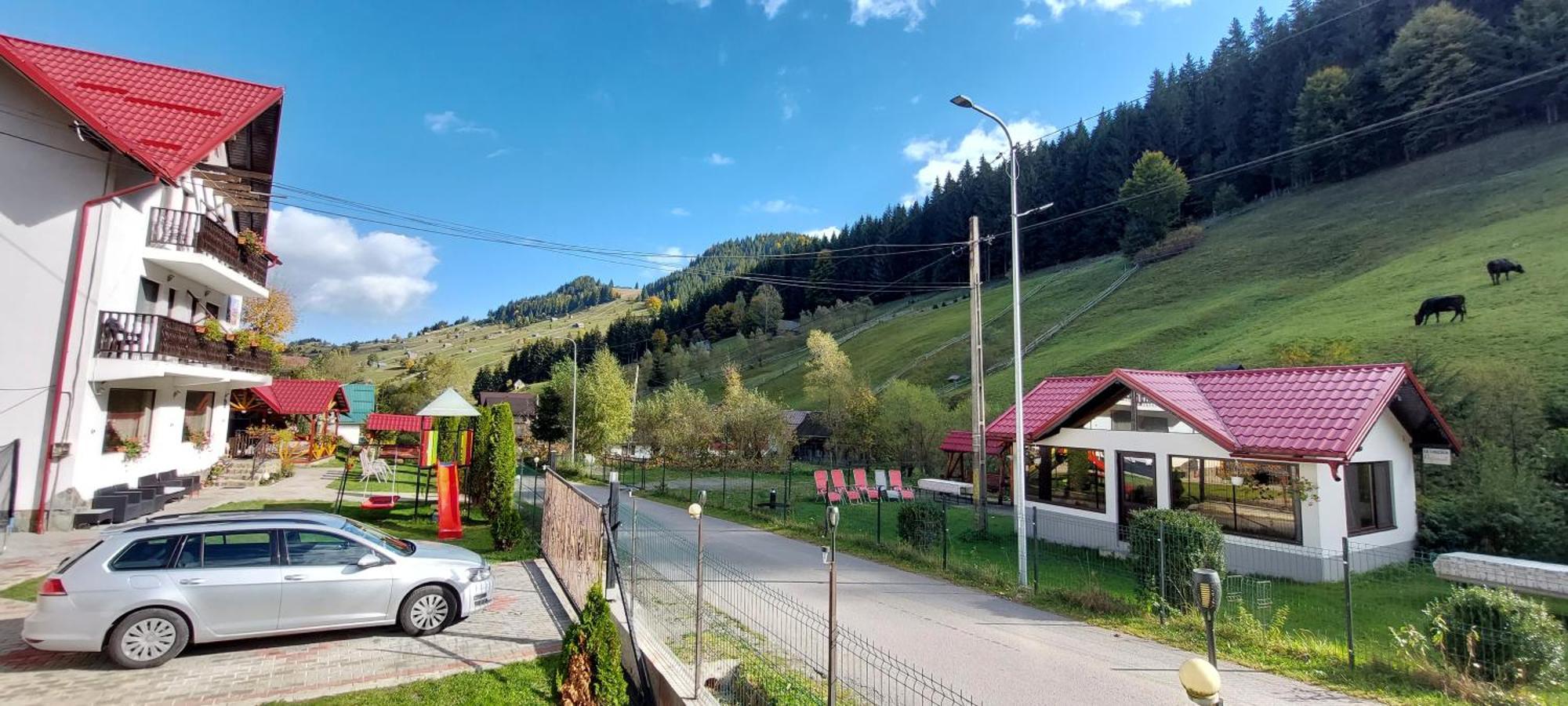 La Cascade 2 Hotell Moeciu De Sus Exteriör bild